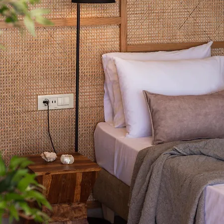 Serenity Limnionas Cave *